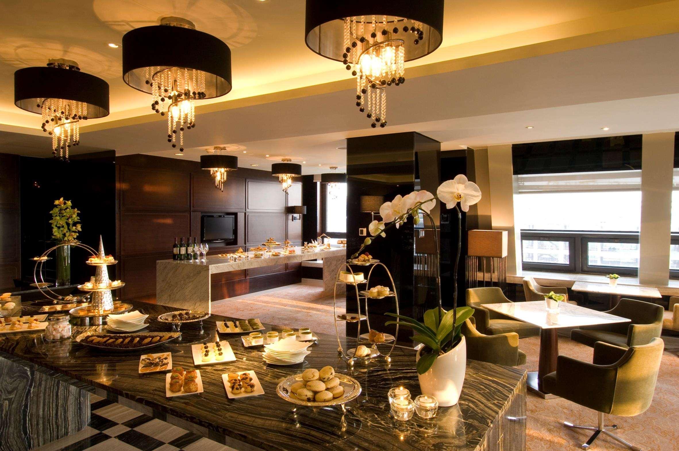 Hilton Wangfujing Hotel