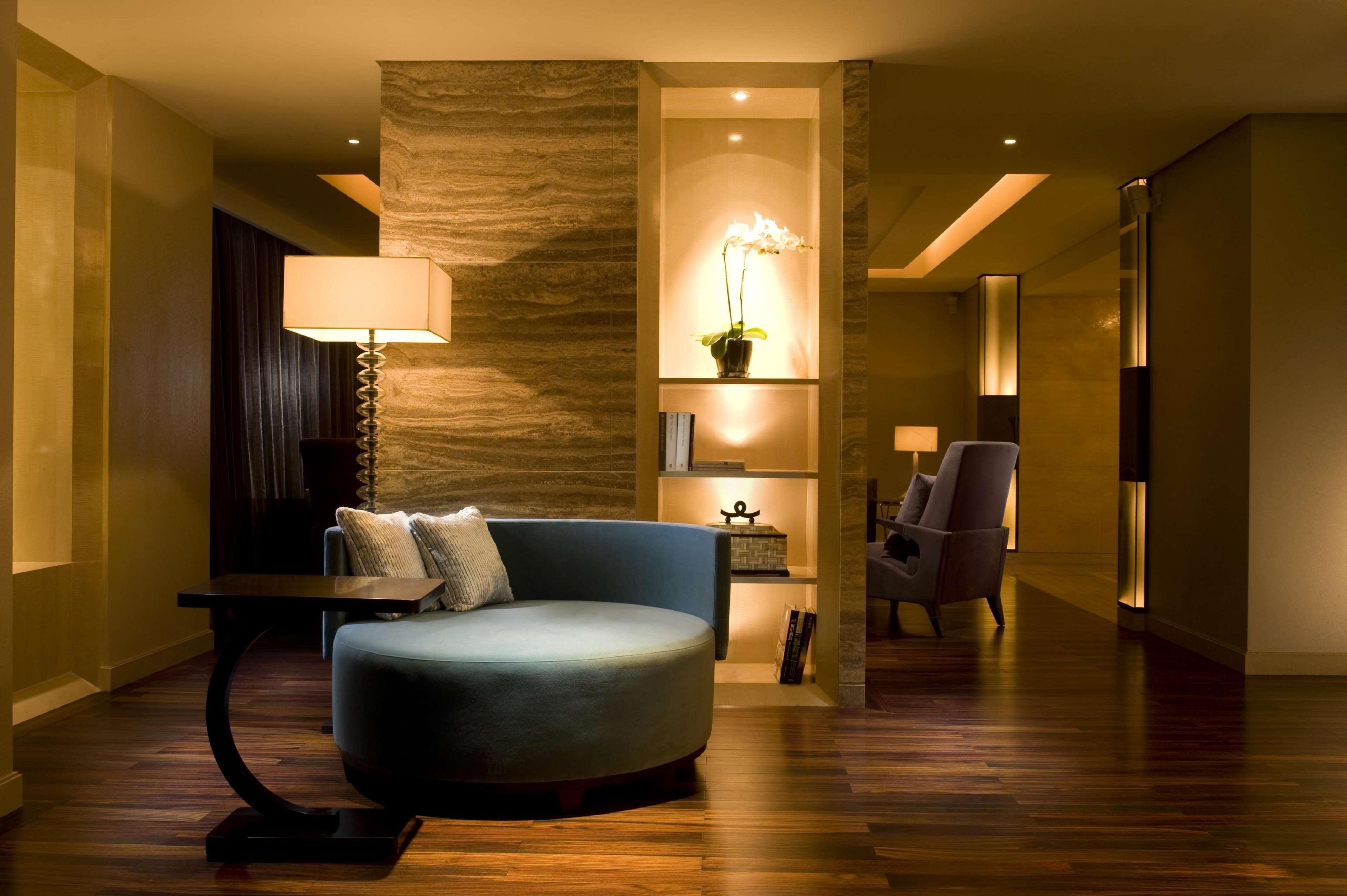 Hilton Wangfujing 5*